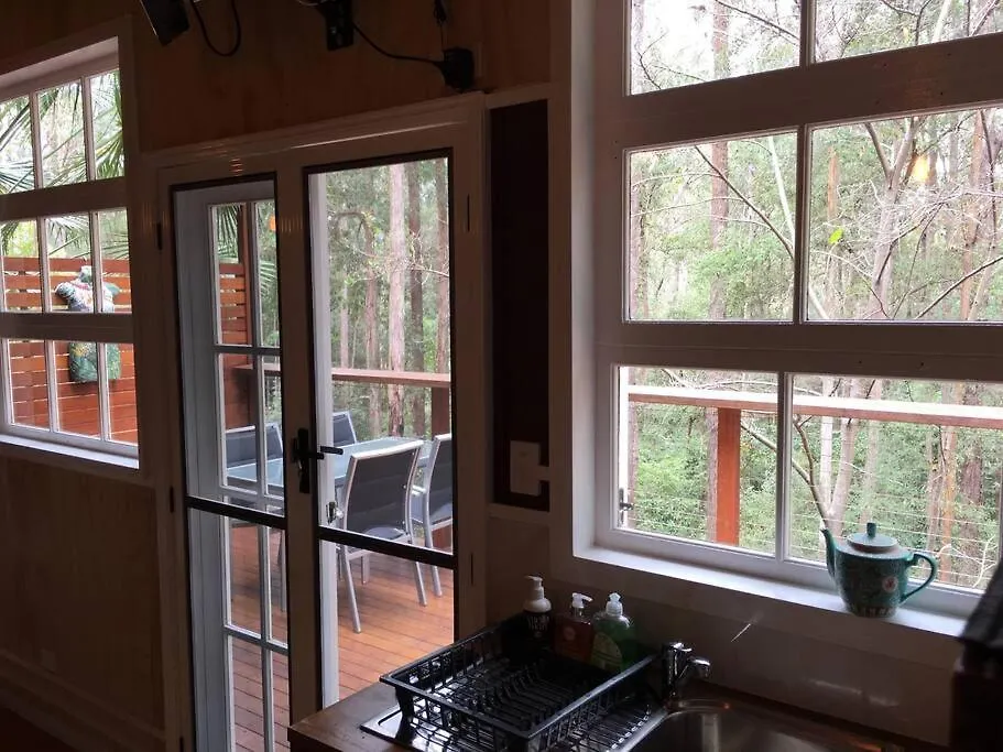 Sunshine Coast Cosy Cabin - Black Cockatoo Retreat Kiels Mountain 0*,
